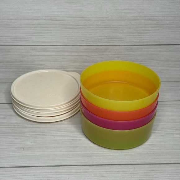 Tupperware Bowls Set Stacking Rainbow Colors Lids Kitchen Storage - Picture 1 of 5